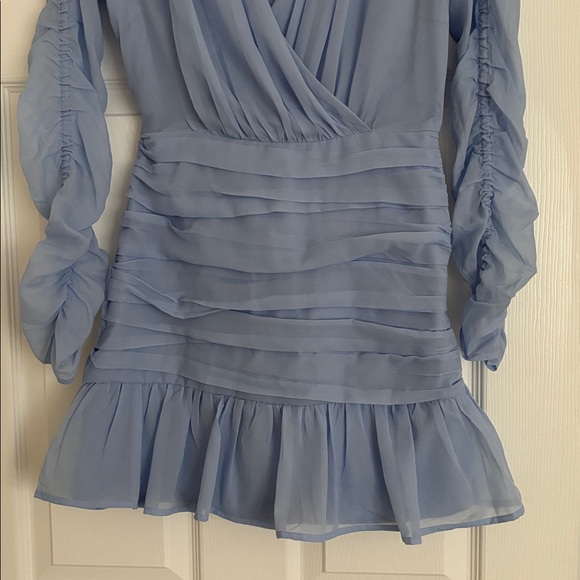 NWT Long Sleeve Mini Dress - Picture 4 of 5